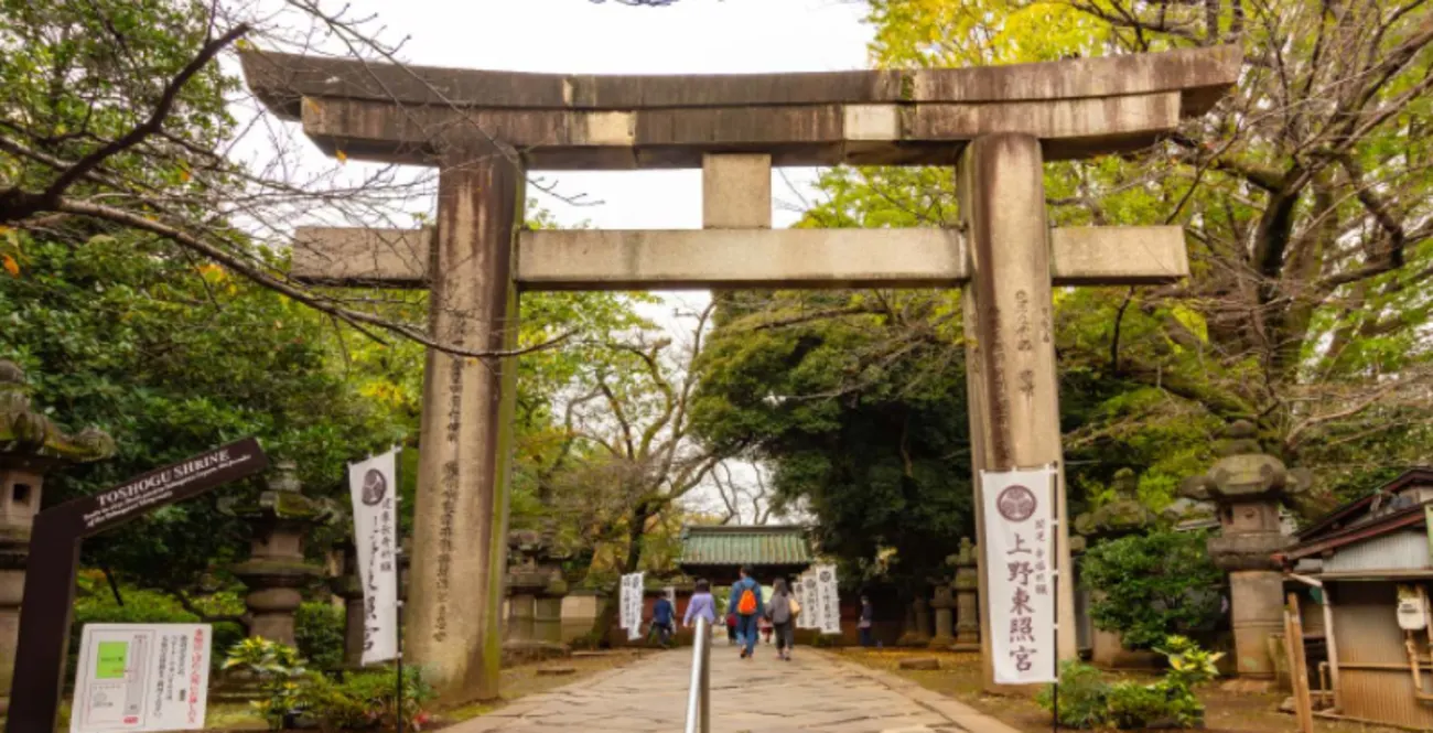 Ueno: La Guida Essenziale al Quartiere Più Autentico di Tokyo